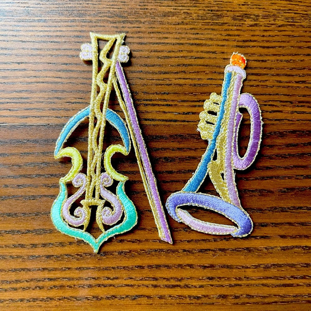 Embroidered Iron On Patches-Musical Instruments Violin Trumpet